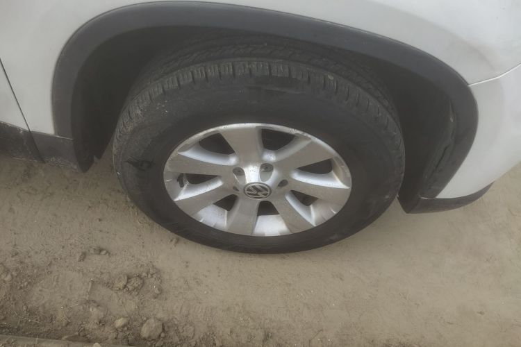 大众 途观 2012款 1.8TSI 自动两驱风尚版车身外观6007