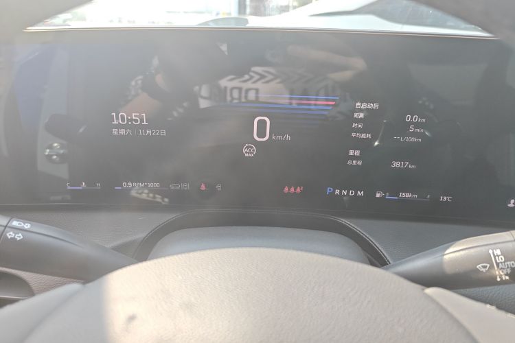 凯迪拉克CT5 2025款 28T 赛道性能版+巅峰赛道选装包中控内饰14