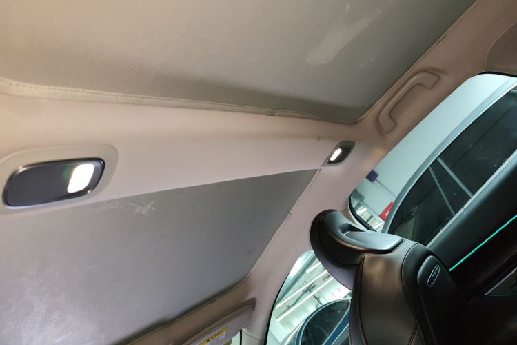 小鹏P7 2022款 625E中控内饰22