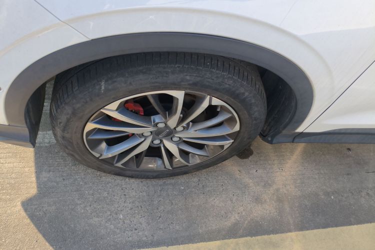 吉利汽车 缤越 2019款 运动款 260T DCT Battle 48V轻混版 国VI车身外观6007