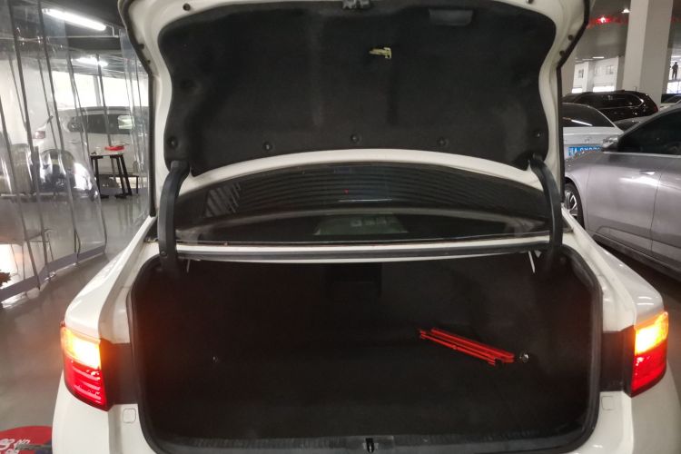 雷克萨斯ES 2014款 250 精英版局部细节23