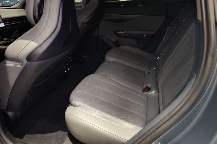 领克07 2024款 EM-P 126长续航 Ultra中控内饰21