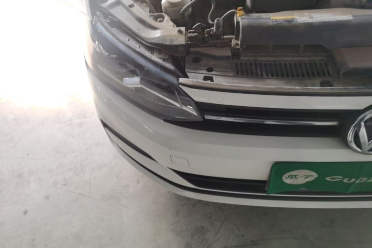 大众 Polo 2019款 Plus 1.5L 自动全景乐享版车身外观8