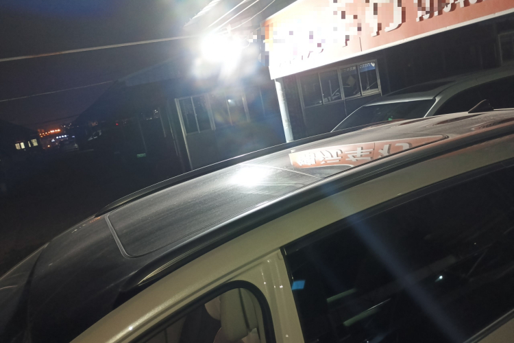 东风风行 风行游艇 2022款 1.5T DCT追风版局部细节57