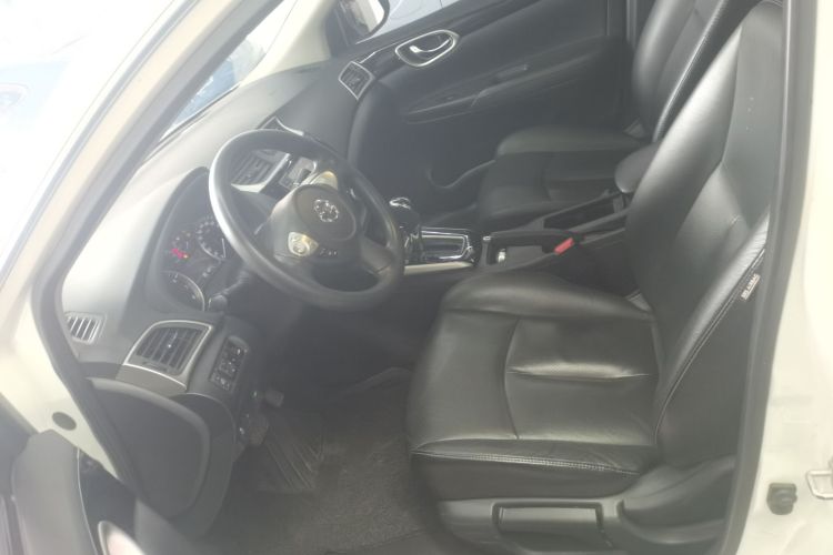 日产 轩逸 2016款 1.6XL  CVT尊享版局部细节19