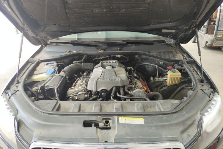 奥迪Q7 2015款 35 TFSI 进取型局部细节24