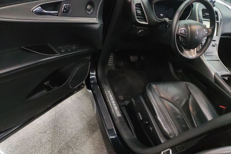 林肯MKX 2015款 2.0T 四驱尊雅版中控内饰20