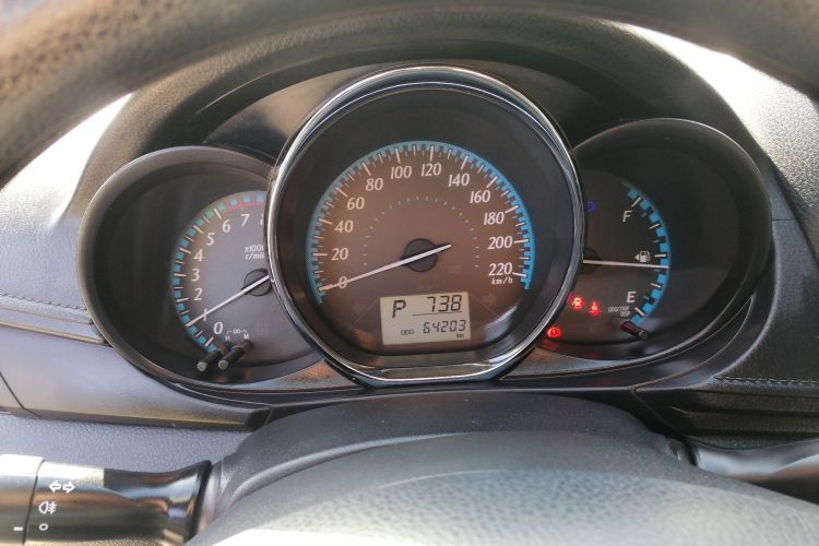 丰田 YARiS L 致炫 2016款 改款 1.5E CVT魅动版局部细节14