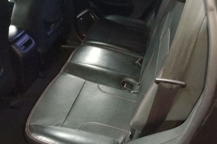 吉利汽车 吉利GX7 2015款 经典版 1.8L 手动都市型 国IV中控内饰21