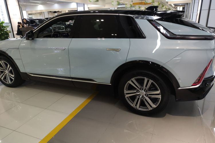 凯迪拉克 IQ锐歌 2022款 后驱长续航豪华版车身外观4