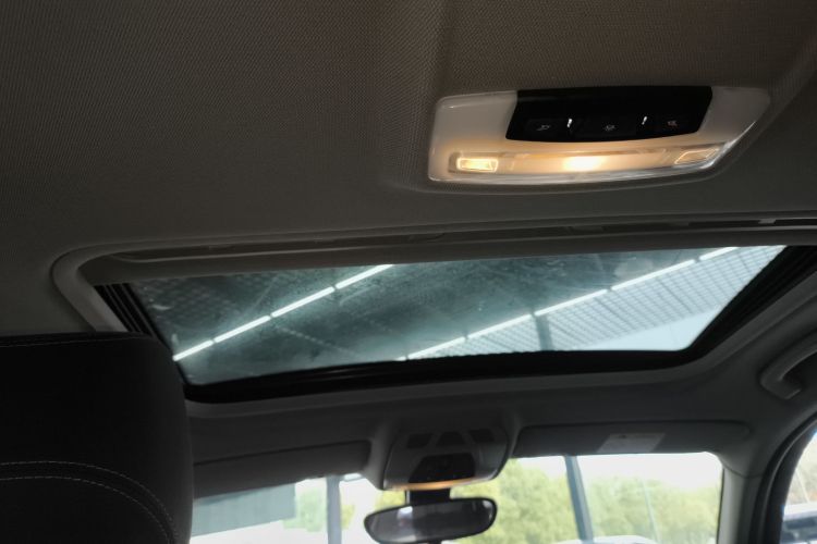 宝马1系(进口) 2018款 118i 运动设计套装局部细节22