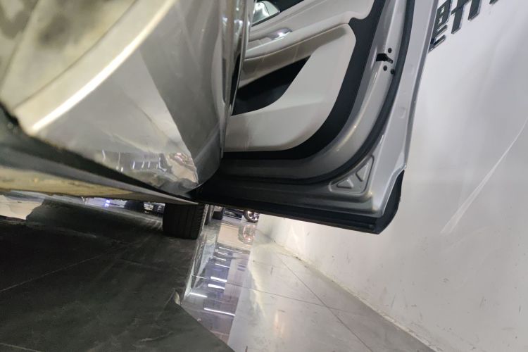 小鹏G9 2024款 702 Max局部细节9001