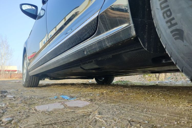 大众 帕萨特新能源 2025款 430PHEV 混动商务版局部细节9002