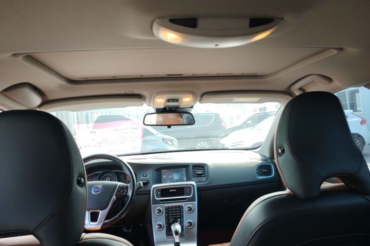 沃尔沃S60 2014款 S60L 2.0T 智远版局部细节22