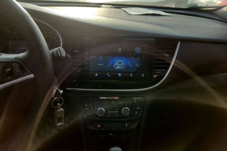 别克 昂科拉 2017款 18T 自动两驱都市领先型中控内饰16