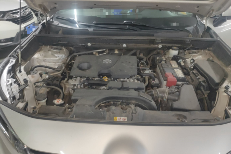 丰田 威兰达 2021款 2.0L CVT四驱豪华版局部细节24