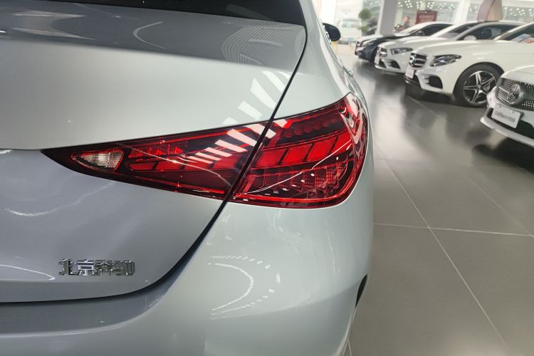 奔驰C级 2022款 C 200 L 运动版车身外观6006