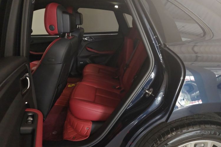 保时捷 2022款 Macan 2.0T中控内饰21