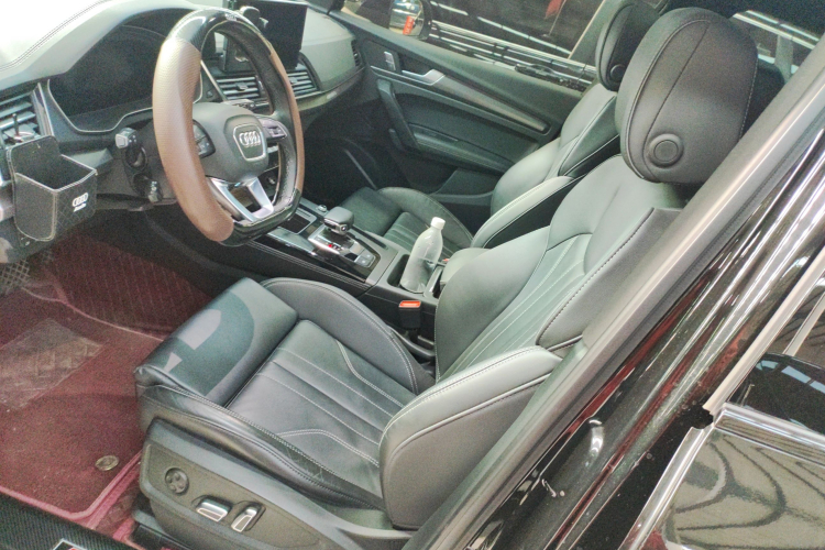 奥迪Q5L 2023款 40T 豪华动感型局部细节19