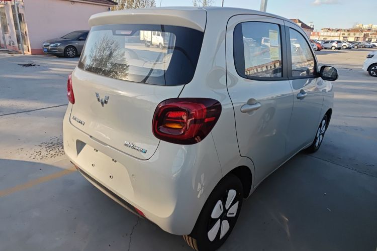 五菱汽车 宏光MINIEV 2025款 四门版 进阶款车身外观7