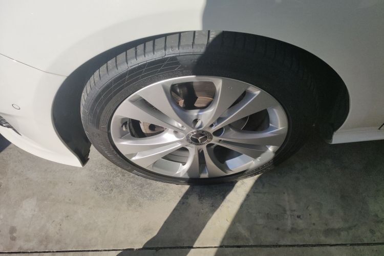 奔驰B级 2019款 B 200 动感型车身外观6007