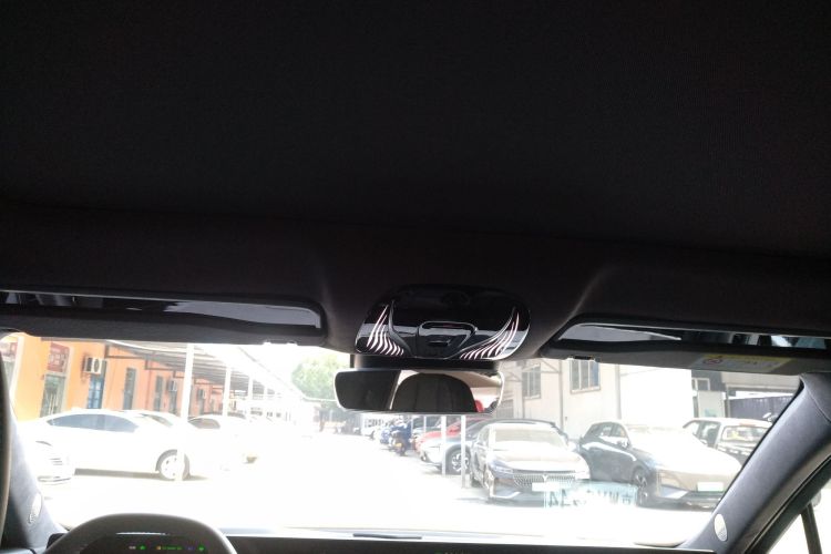 岚图汽车 岚图追光 2023款 四驱长续航版局部细节22