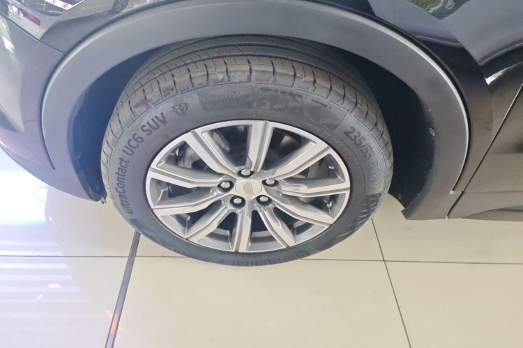 凯迪拉克XT4 2020款 28T 两驱豪华型车身外观6007