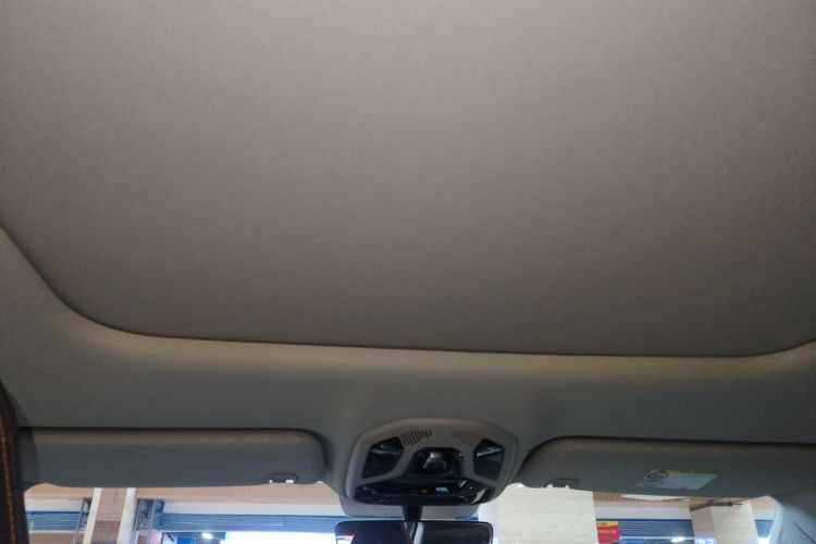 领克06 EM-P 2022款 PHEV 84KM续航版 Pro局部细节22