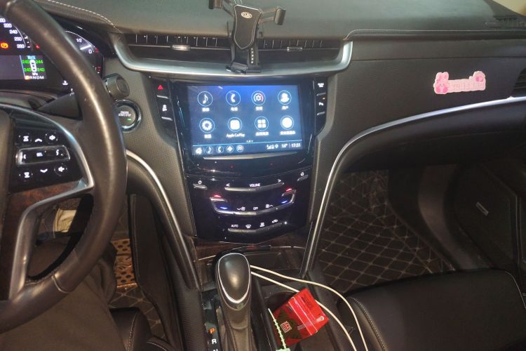 凯迪拉克XTS 2018款 28T 技术型中控内饰16