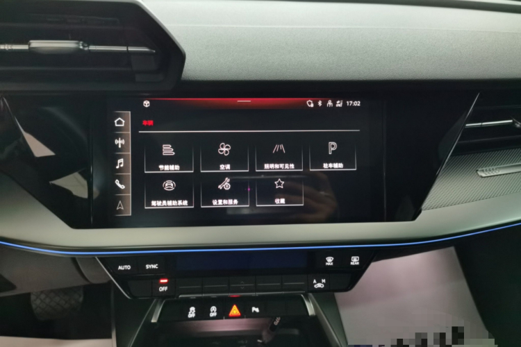 奥迪A3 2024款 A3L Limousine 35 TFSI 时尚运动型中控内饰16