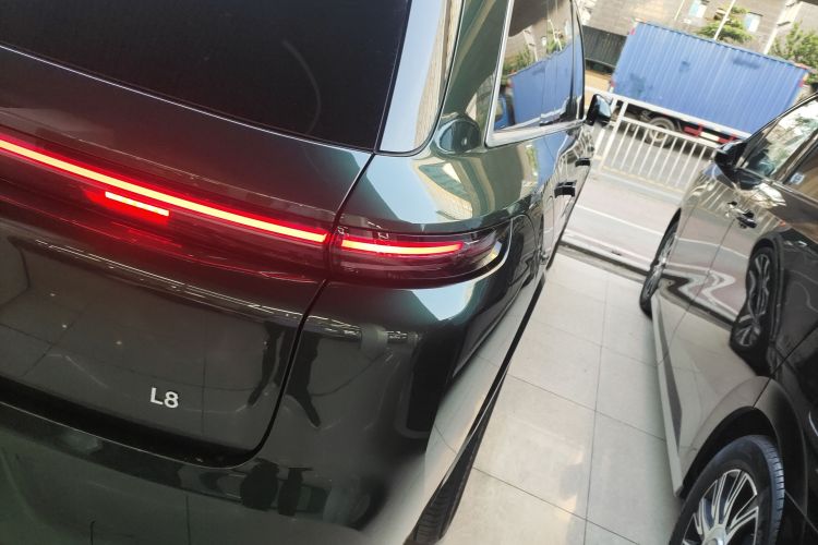 理想汽车 理想L8 2023款 Max车身外观6006