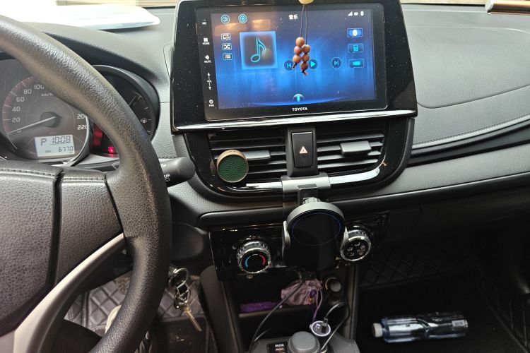 丰田 威驰FS 2021款 1.5L CVT锋驰版中控内饰16