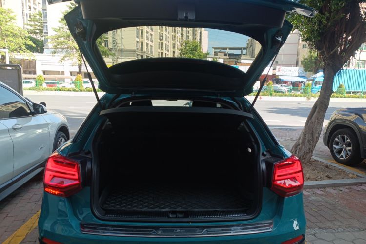 奥迪Q2L 2020款 35 TFSI 时尚动感型局部细节23