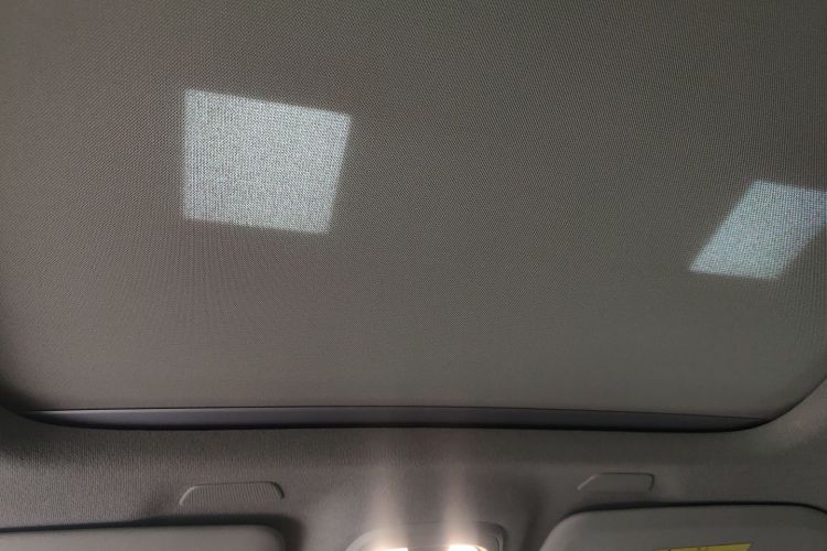 沃尔沃XC40 2024款 B4 四驱智远豪华版中控内饰22