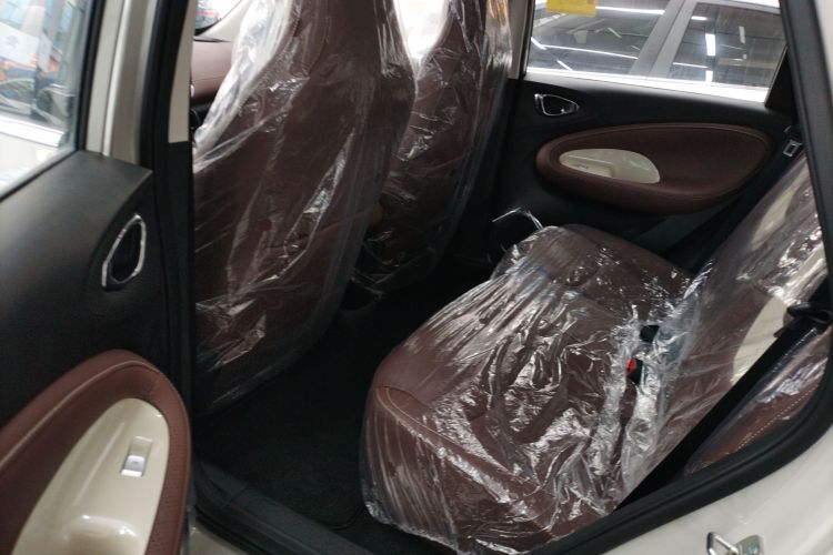 五菱汽车 五菱缤果 2025款 333km 悦享款中控内饰21