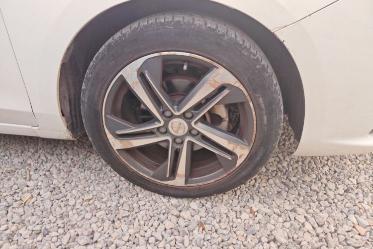 北京汽车 绅宝D50 2018款 1.5L CVT尊享智联版车身外观10