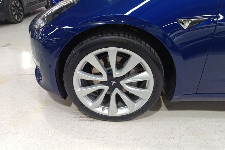 特斯拉 Model 3 2020款 改款 长续航后轮驱动版车身外观6007