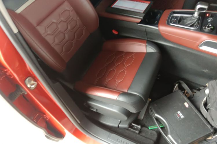 雪铁龙 天逸 C5 AIRCROSS 2017款 350THP 豪华型局部细节41