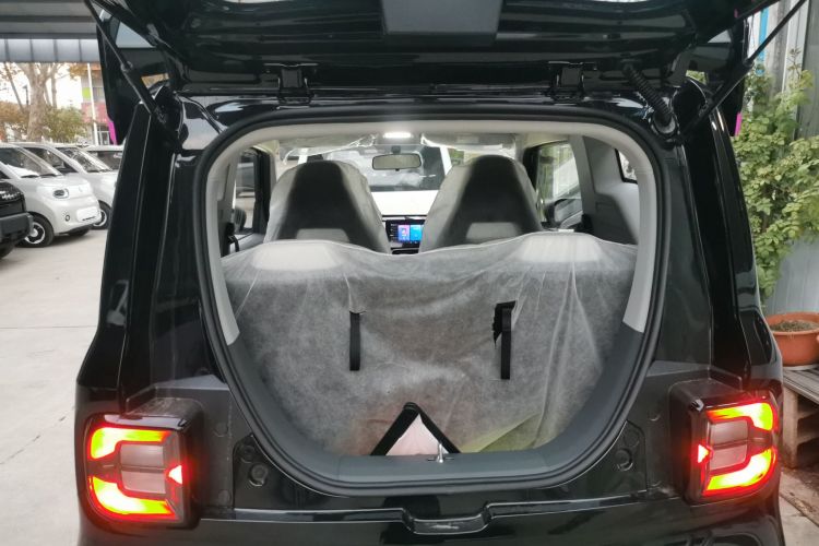 吉利银河 2025款 210km 熊猫卡丁局部细节23