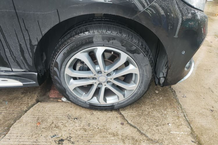 奔驰GLE 2015款 GLE 320 4MATIC车身外观6007