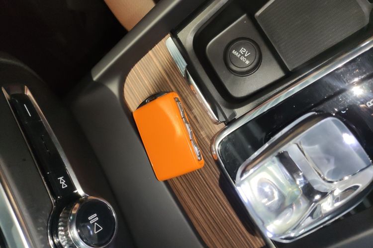 沃尔沃S60 2023款 B4 智远豪华版中控内饰11