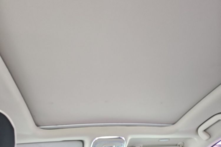 比亚迪 唐 2018款 2.0T 自动智联尊荣型 7座 国V中控内饰22