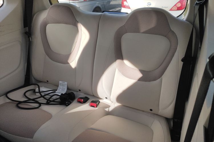 五菱汽车 宏光MINIEV 2024款 第三代 215km 进阶版中控内饰21