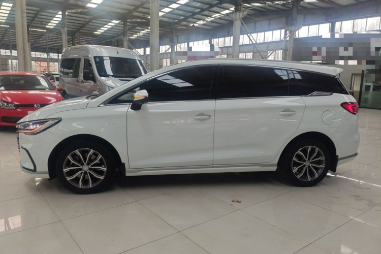 比亚迪 宋MAX 2021款 升级版 1.5T 自动尊贵型 6座车身外观6003