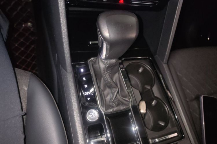 大众 途昂X 2020款 330TSI 两驱豪华版中控内饰18