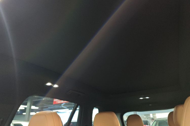 领克09 EM-P 2021款 2.0T PHEV Halo 六座中控内饰22