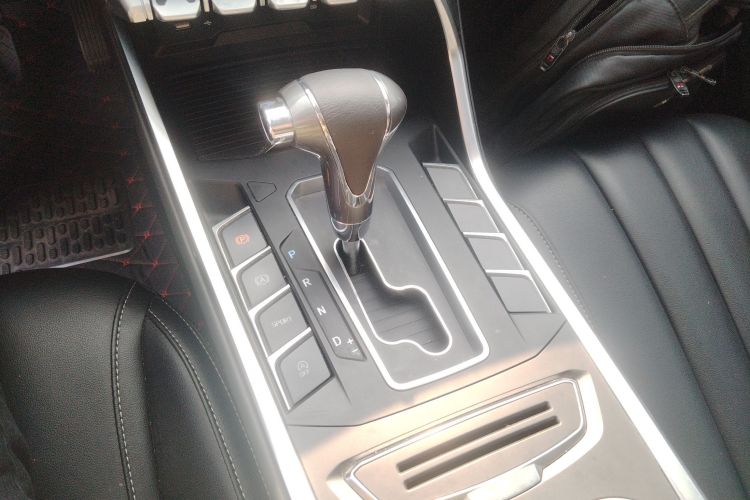 福特 领界 2019款 EcoBoost 145 CVT精领型 国VI局部细节18