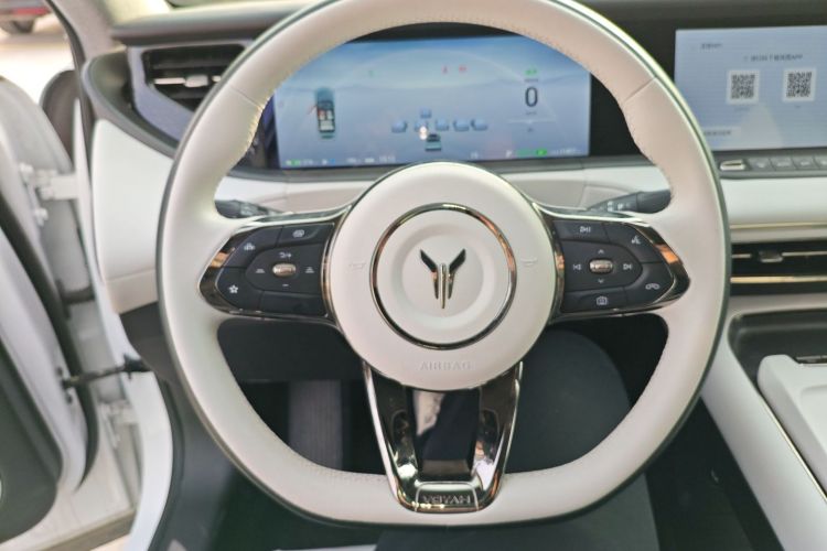 岚图汽车 岚图FREE 2025款 318 318km 后驱环游版局部细节13