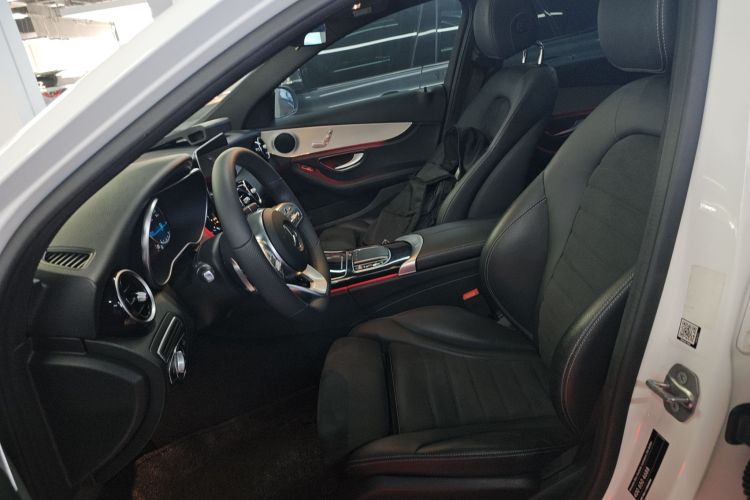 奔驰C级 2020款 改款 C 260 运动版中控内饰19