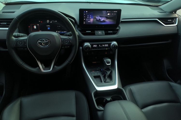 丰田 RAV4荣放 2023款 2.0L CVT两驱风尚Plus版中控内饰7002